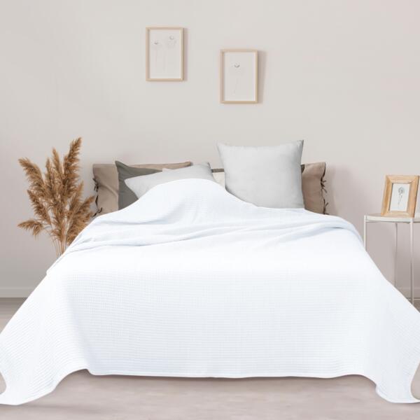 White Cotton Blanket